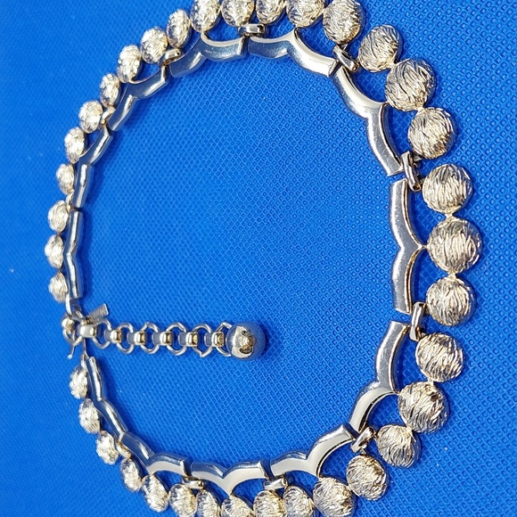 MONET Vintage MCM Goldtone Chunky Statement Link Textured Balls Choker Necklace - Picture 11 of 15